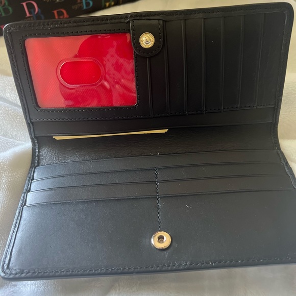 Dooney and Bourke multicolor wallet - Picture 3 of 6